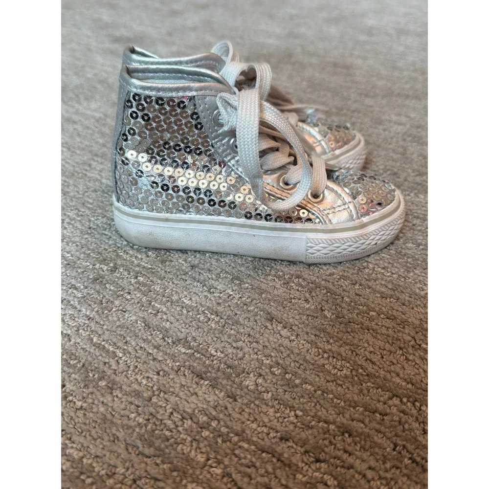 Weissman Silver Sequin High Top Dance Sneakers Kids Size 8 W320